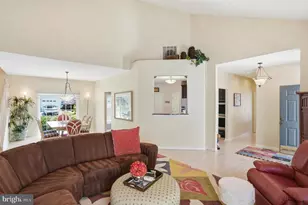 300 Glatisant Pl, Pikesville, MD 21208 - Photo 5