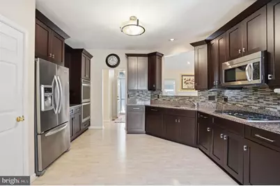 300 Glatisant Place #300, Pikesville, MD 21208 - Photo 11