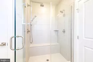 200 Hickory Holw Ct, Cockeysville, MD 21030 - Photo 23