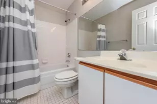 4 Rumford Dr, Catonsville, MD 21228 - Photo 17