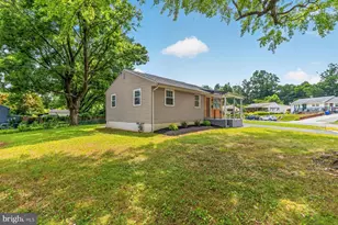 201 Uppergate Ct, Owings Mills, MD 21117 - Photo 3