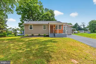 201 Uppergate Ct, Owings Mills, MD 21117 - Photo 1