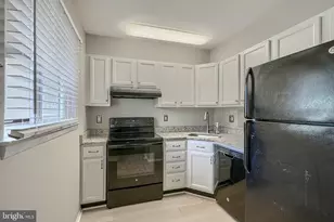 127 Bourbon Ct, Baltimore, MD 21234 - Photo 5