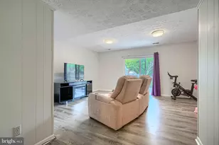 127 Bourbon Ct, Baltimore, MD 21234 - Photo 21