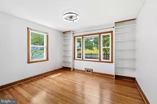 5559 Gayland Rd, Halethorpe, MD 21227 - Photo 11