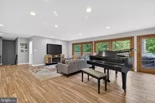 115 Swanhill Ct, Baltimore, MD 21208 - Photo 13