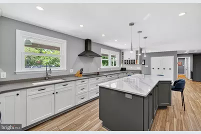 115 Swanhill Court, Baltimore, MD 21208 - Photo 5