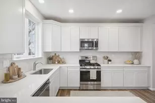 9028 Old Harford, Parkville, MD 21234 - Photo 9