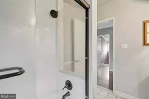 4765 Bonnie Brae Rd, Baltimore, MD 21208 - Photo 13