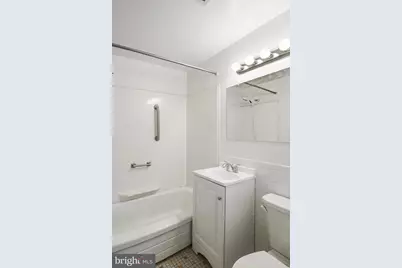 926 Regina Drive, Baltimore, MD 21227 - Photo 17
