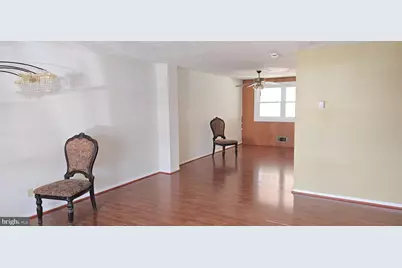 1031 Foxwood Lane, Essex, MD 21221 - Photo 5