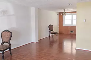 1031 Foxwood Ln, Essex, MD 21221 - Photo 5