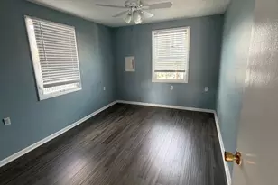 525 Bayside Dr, Dundalk, MD 21222 - Photo 9