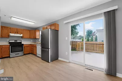 4630 Warren Tree Way, Baltimore, MD 21229 - Photo 7