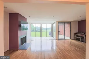 708 Old Crossing Dr, Baltimore, MD 21208 - Photo 9