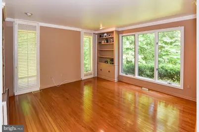 10 Valley Gate Way, Pikesville, MD 21208 - Photo 25