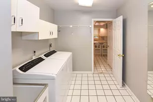 10 Valley Gate Way, Pikesville, MD 21208 - Photo 17