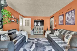8029 Shore Rd, Baltimore, MD 21219 - Photo 9