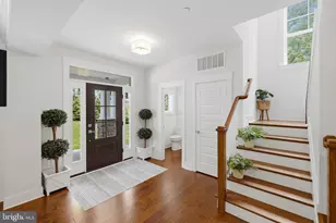 1215B Providence Rd, Towson, MD 21286 - Photo 5