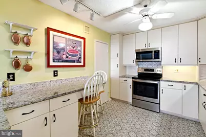 205 E Joppa Road #1809, Towson, MD 21286 - Photo 9