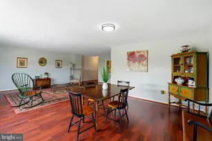 205 E Joppa Rd, Towson, MD 21286 - Photo 9