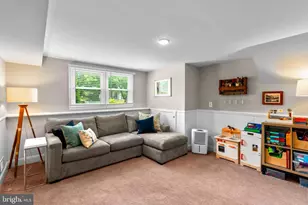 24 Delrey Ave, Baltimore, MD 21228 - Photo 33