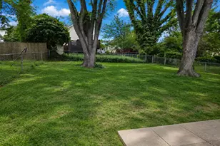 104 W Elm Ave, Baltimore, MD 21206 - Photo 9