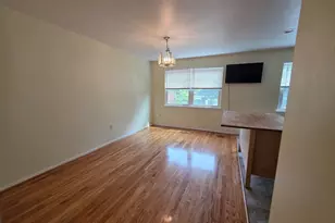 10 Casey Ct, Catonsville, MD 21228 - Photo 3