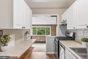 1719 White Oak Ave, Parkville, MD 21234 - Photo 13