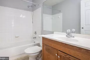 3521 Derby Shire Cir, Windsor Mill, MD 21244 - Photo 13