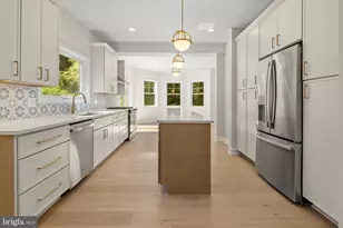 7311 Rockridge Rd, Baltimore, MD 21207 - Photo 9