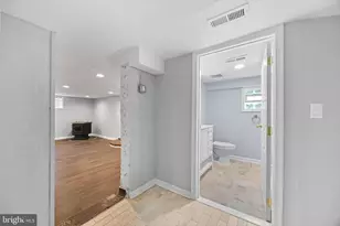102 Nelson Rd, Pikesville, MD 21208 - Photo 29