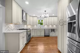 102 Nelson Rd, Pikesville, MD 21208 - Photo 13