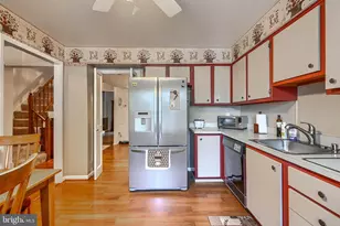 34 Castlebar Ct, Lutherville Timonium, MD 21093 - Photo 9