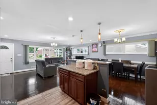 5909 Charnwood Rd, Catonsville, MD 21228 - Photo 9