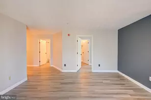 8905 Stone Creek Pl, Pikesville, MD 21208 - Photo 5