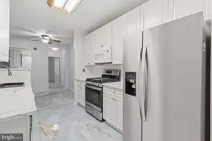 9695 Devedente Dr, Owings Mills, MD 21117 - Photo 11