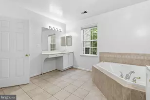 9695 Devedente Dr, Owings Mills, MD 21117 - Photo 19