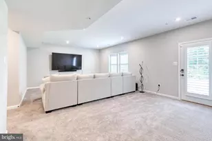 5701 Charlies Wy, White Marsh, MD 21162 - Photo 43