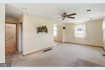 8240 Longpoint Road, Baltimore, MD 21222 - Photo 3