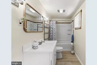 2411 Poplar Road, Baltimore, MD 21221 - Photo 15