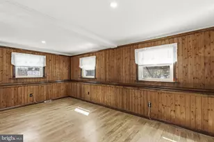 2411 Poplar Rd, Baltimore, MD 21221 - Photo 11