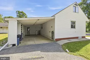 2411 Poplar Rd, Baltimore, MD 21221 - Photo 27