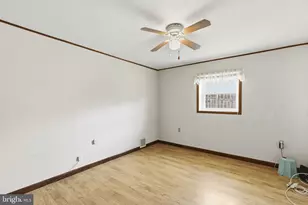 2411 Poplar Rd, Baltimore, MD 21221 - Photo 13