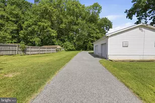 2411 Poplar Rd, Baltimore, MD 21221 - Photo 25
