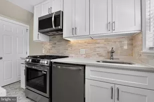 2128 Redthorn, Baltimore, MD 21220 - Photo 3