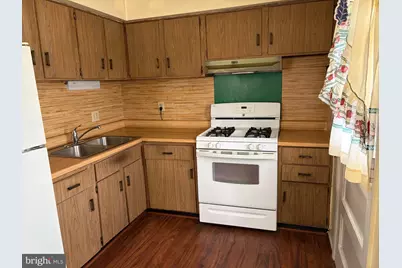 638 Kingston Road, Middle River, MD 21220 - Photo 7