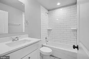 7501 Riddle Ave, Baltimore, MD 21224 - Photo 27