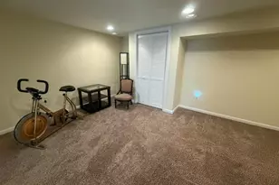 615 47th St, Baltimore, MD 21224 - Photo 29
