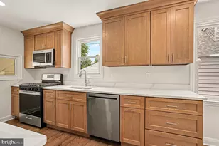 2513 Canterbury Rd, Parkville, MD 21234 - Photo 9